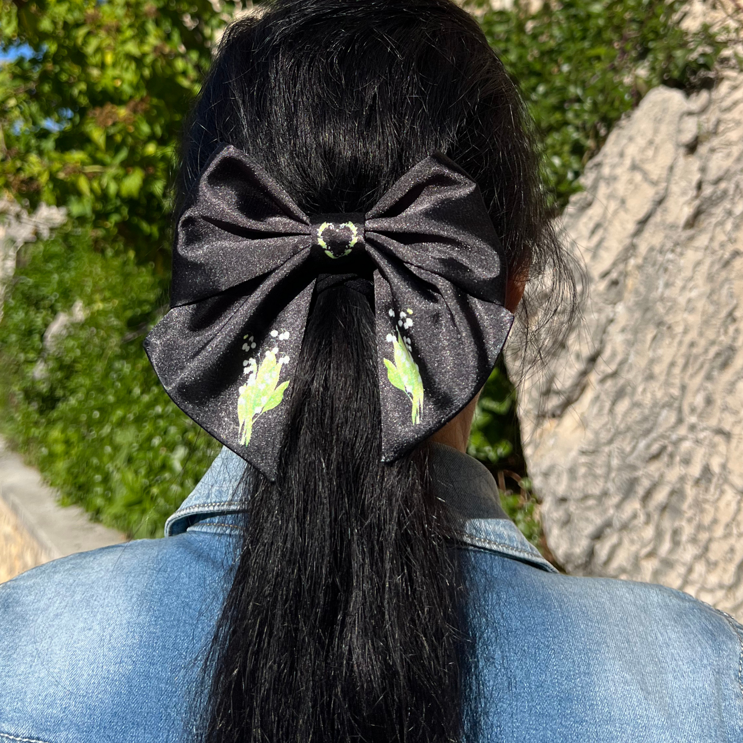 Black Bow hair clip. Floral collection