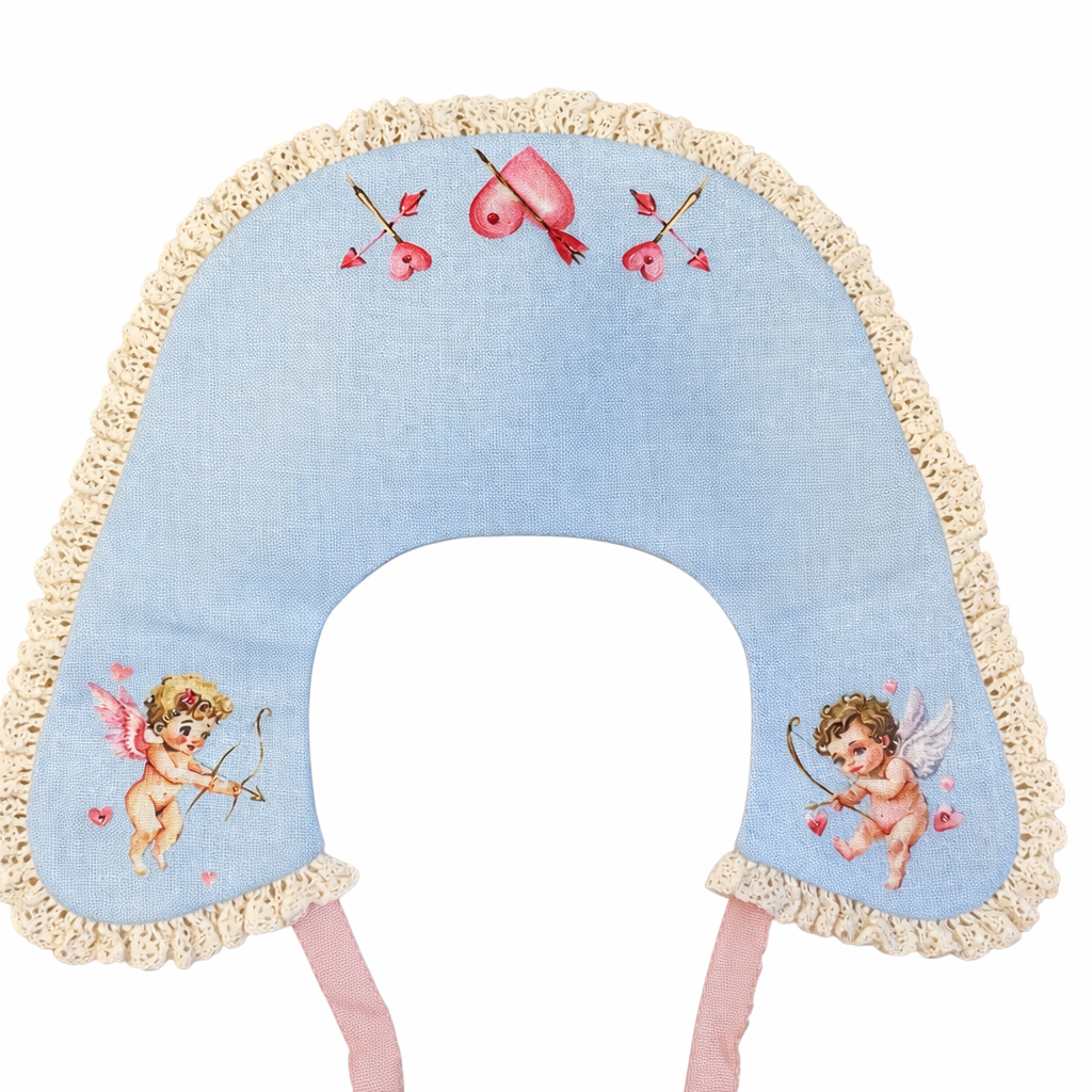 Decorative linen collar for girls with lace and Valentine's Cupid