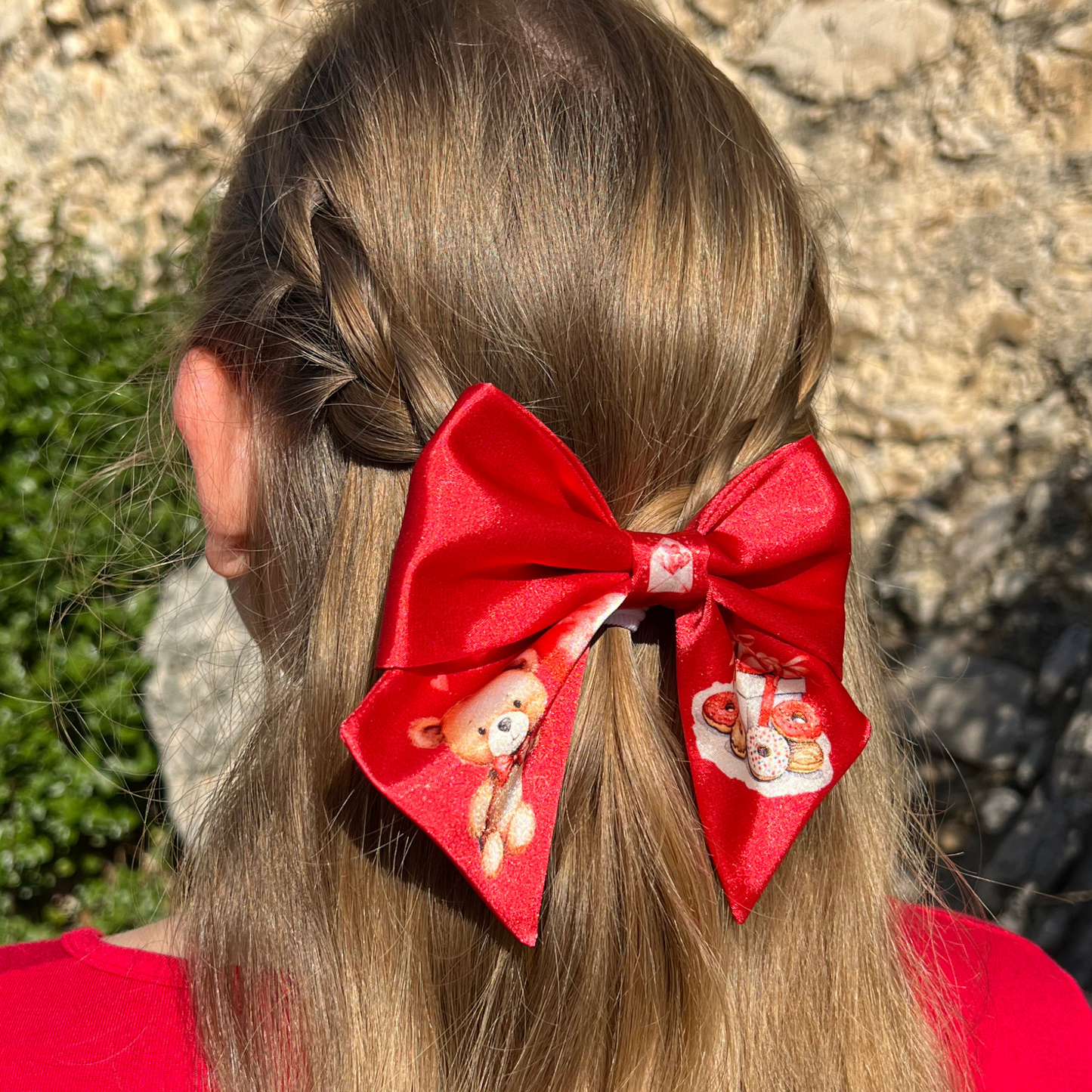 Red Bow hair clip. Valentine's Day collection